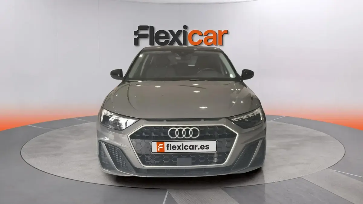 Usado Audi A1 Sportback S-Line 110 CV (80 kW) 2022 Gris Utilitario