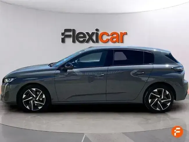 Usado Peugeot 308 Allure 130 CV (95 kW) 2024 Gris