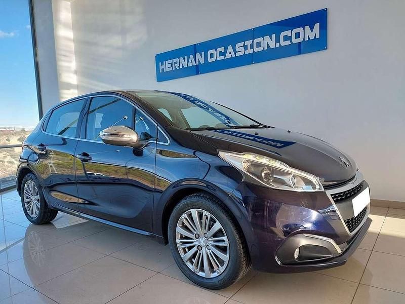 Azul Usado 2018 Peugeot 208 Allure Utilitario | 8390 € (Super precio) - Imagen 1/4