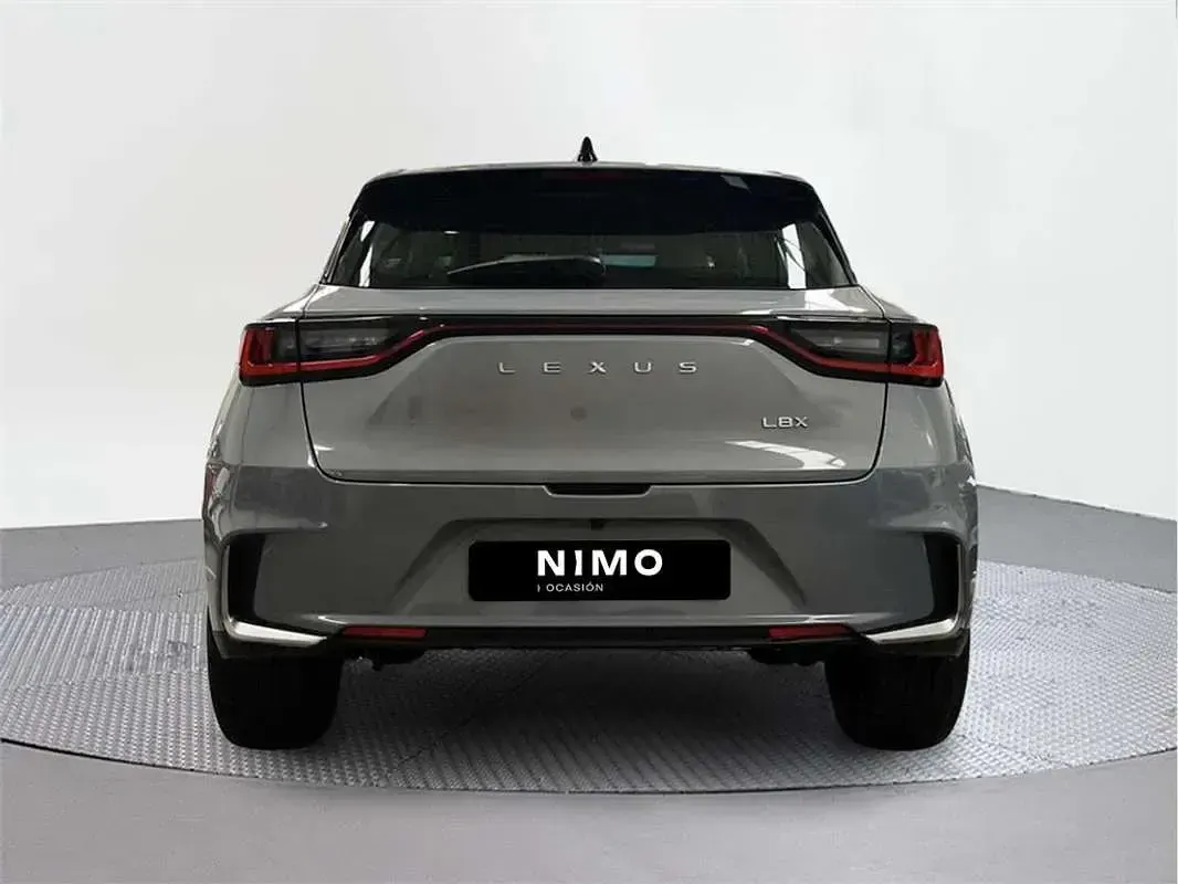Nuevo Lexus LBX 136 CV (100 kW) 2026 SUV