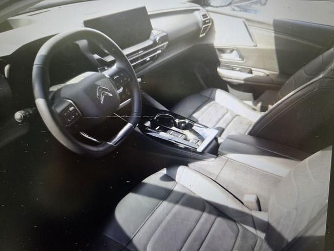 Usado Citroën C5 X Shine 180 CV (132 kW) 2023 Gris Familiar