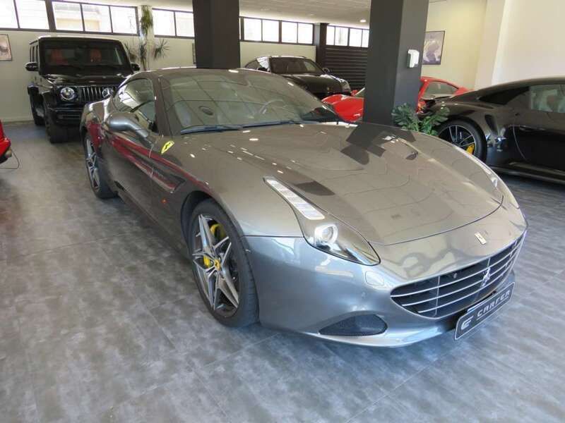 Usado Ferrari California 560 CV (411 kW) 2017 Gris Descapotable