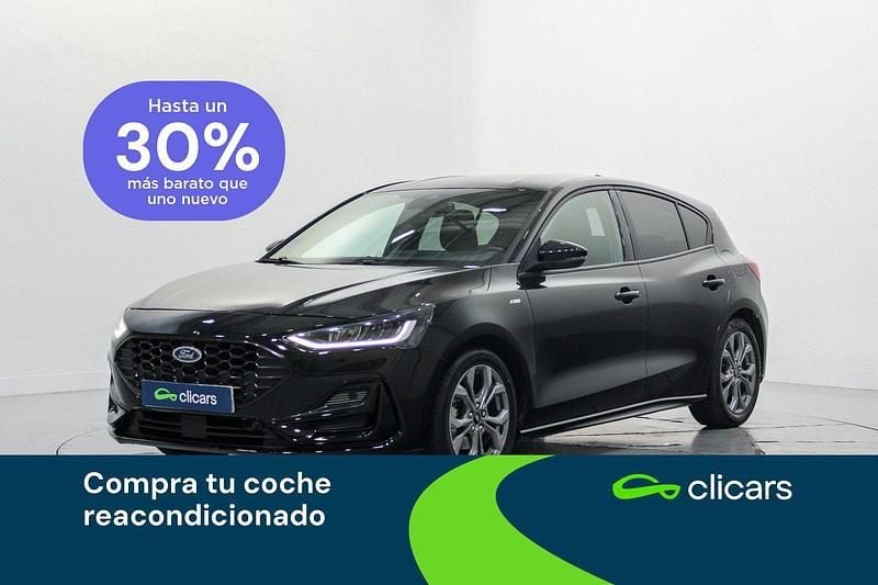 Negro Usado 2023 Ford Focus ST-Line X Berlina | 19.990 € (Precio justo) - Imagen 1/4