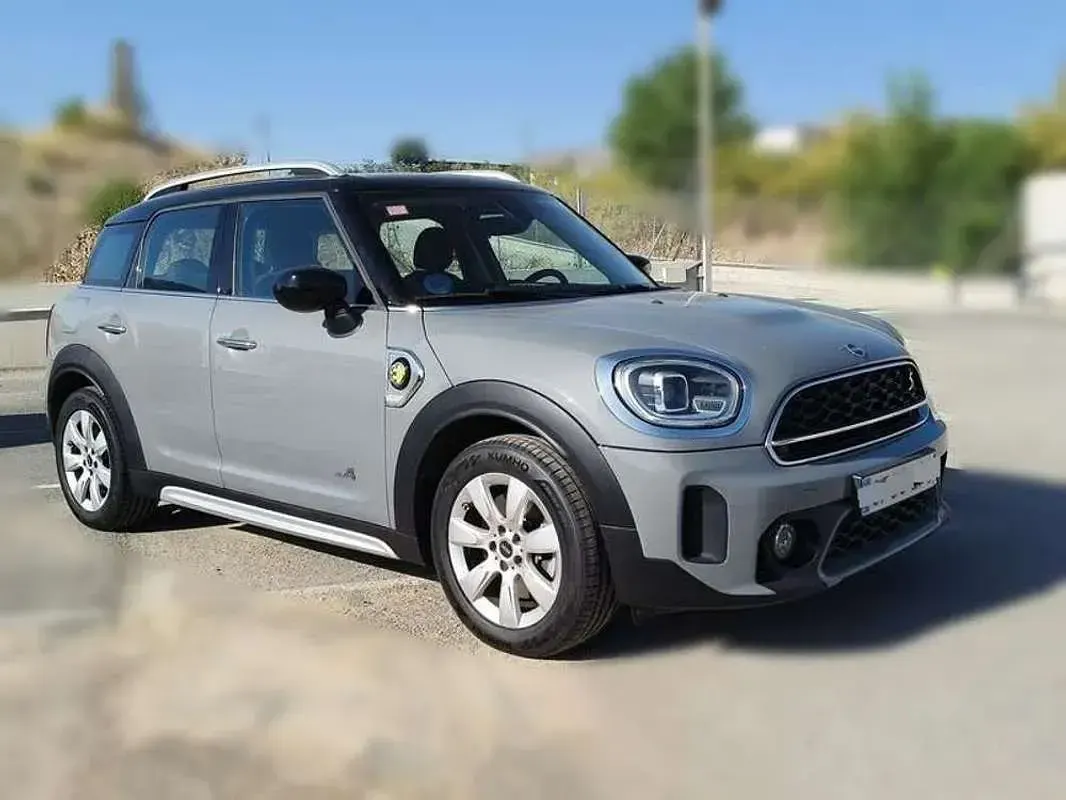 Usado Mini Cooper SE 91 kW (125 CV) 2021 Gris Utilitario