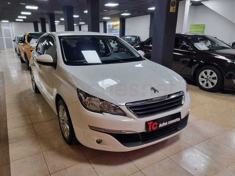 Usado Peugeot 308 Active 82 CV (60 kW) 2014 Blanco Berlina