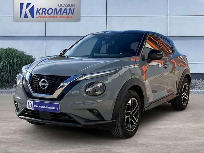 Usado Nissan Juke N-Connecta 114 CV (83 kW) 2025 Gris / plata SUV
