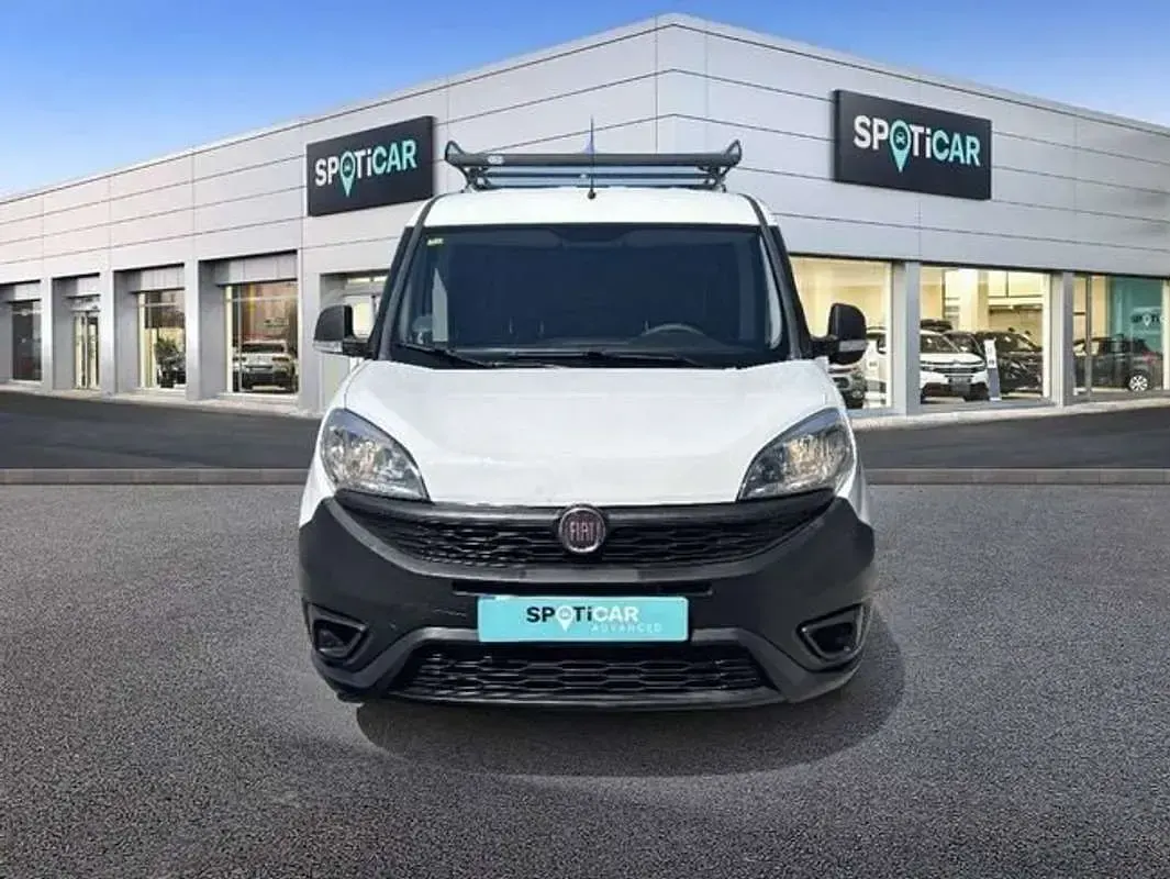 Nowe Fiat Doblò 101 KM (74 kW) 2025 Biały Minivan