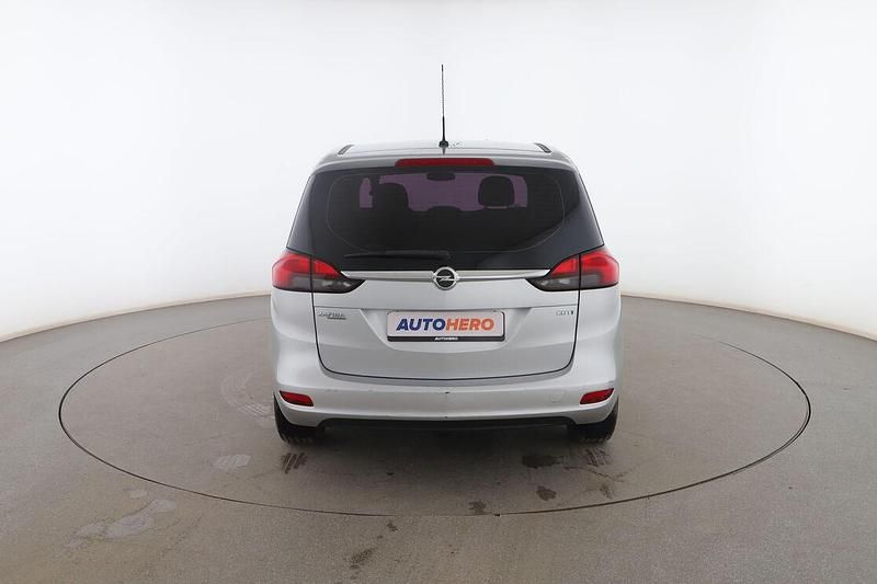 Usado Opel Zafira Tourer Expression 120 CV (88 kW) 2016 Plata Monovolumen