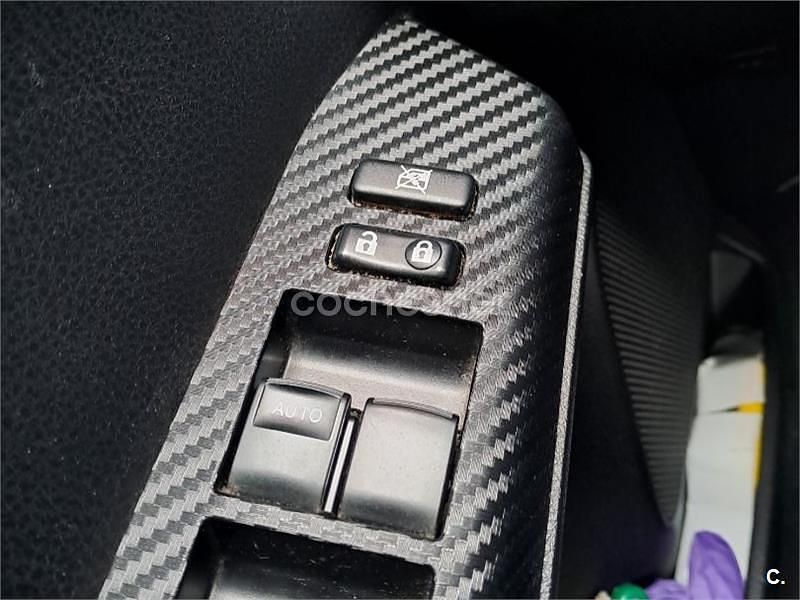 Usado Toyota RAV4 Executive 150 CV (110 kW) 2013 Gris / plata SUV