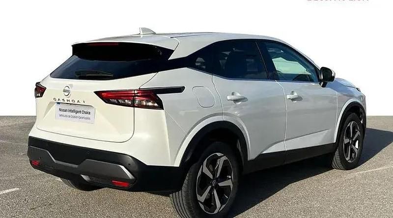 Usado Nissan Qashqai N-Connecta 140 CV (102 kW) 2023 Lunar white SUV