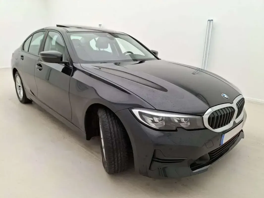 Usado BMW 320 Comfort Edition 190 CV (139 kW) 2021 Negro Berlina