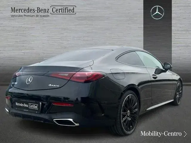 Usado Mercedes CLE300 Advanced Plus 258 CV (189 kW) 2024 Negro obsidiana  pintura metalizada Coupe
