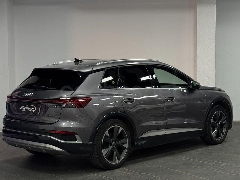Usado Audi Q4 e-tron Premium 150 kW (204 HP) 2022 Cinzento SUV