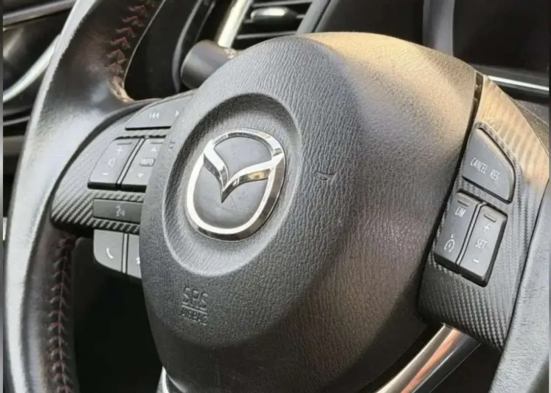 Usado Mazda 3 120 CV (88 kW) 2017 Utilitario