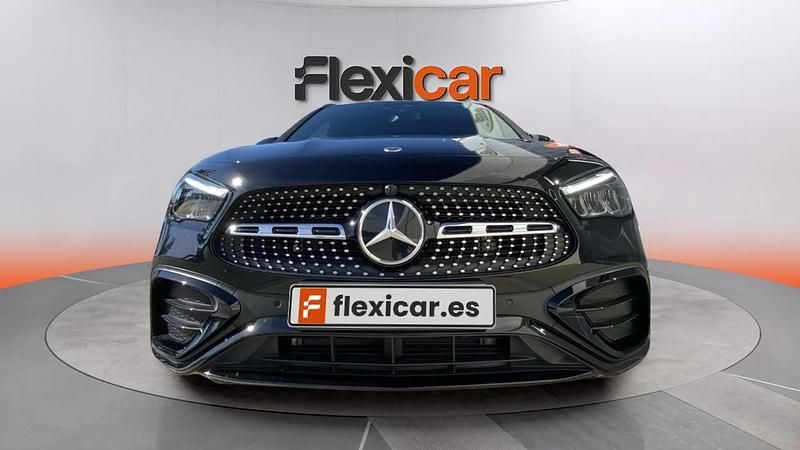 Usado Mercedes GLA200 150 CV (110 kW) 2024 Negro SUV