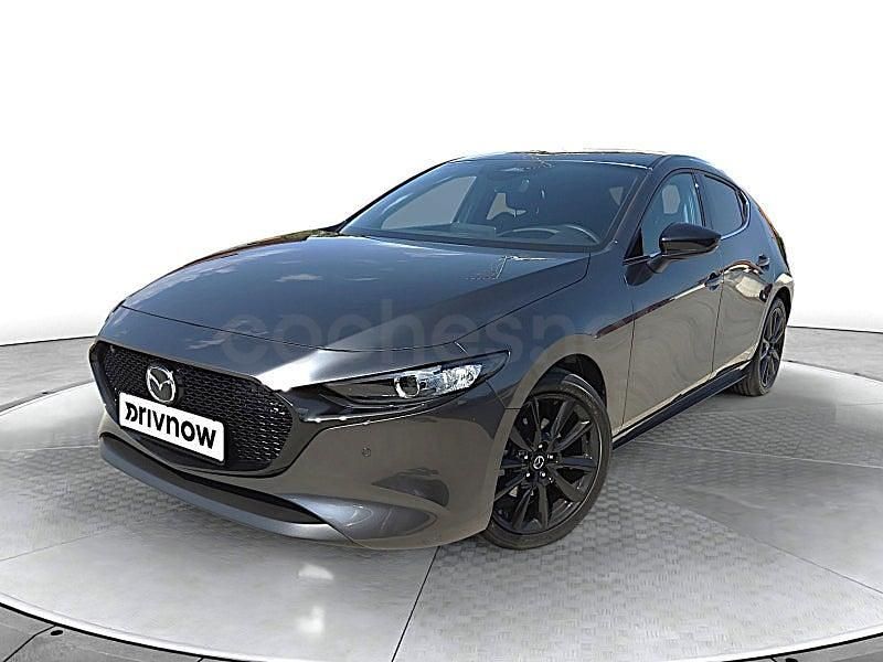 Usado Mazda 3 Exclusive-Line 186 CV (136 kW) 2023 Gris / plata Berlina