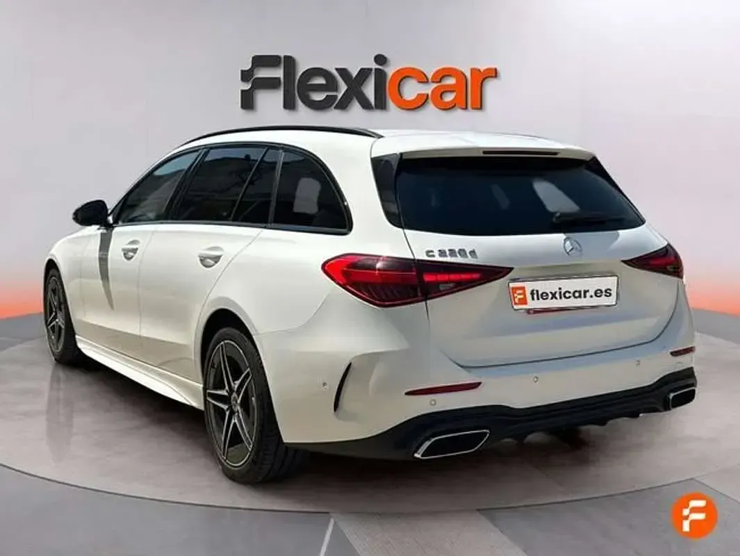 Usado Mercedes C220 200 CV (147 kW) 2024 Blanco Berlina