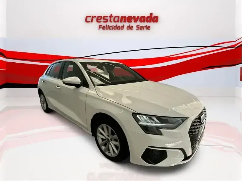 Usado Audi A3 Sportback e-tron Premium 110 CV (80 kW) 2023 Blanco Utilitario