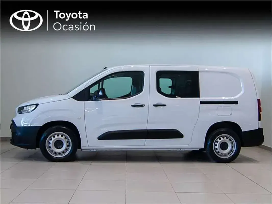 Usado Toyota Proace City City 102 CV (75 kW) 2025 Monovolumen