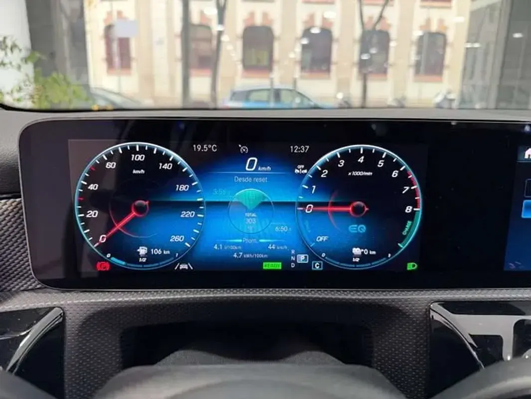 Usado Mercedes A250 218 CV (160 kW) 2022 Blanco Berlina