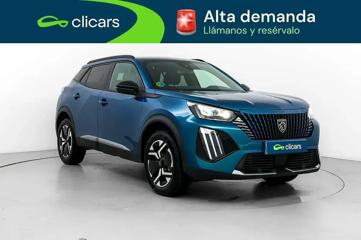 Usado Peugeot 2008 Allure 136 CV (100 kW) 2025 Azul SUV
