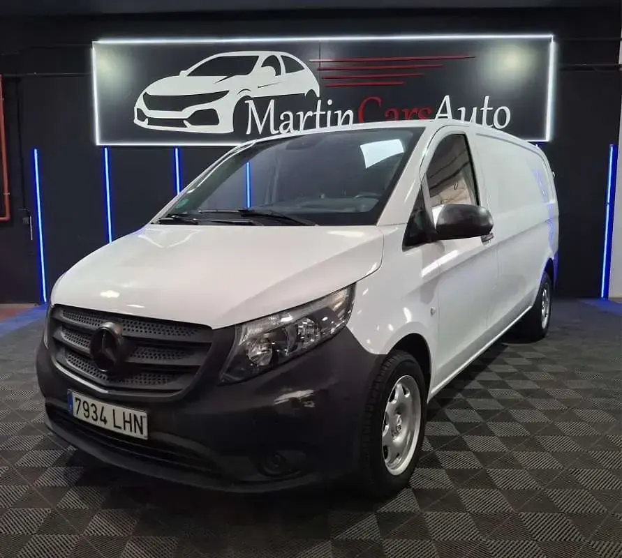Usado Mercedes Vito 102 CV (75 kW) 2020 Blanco Van