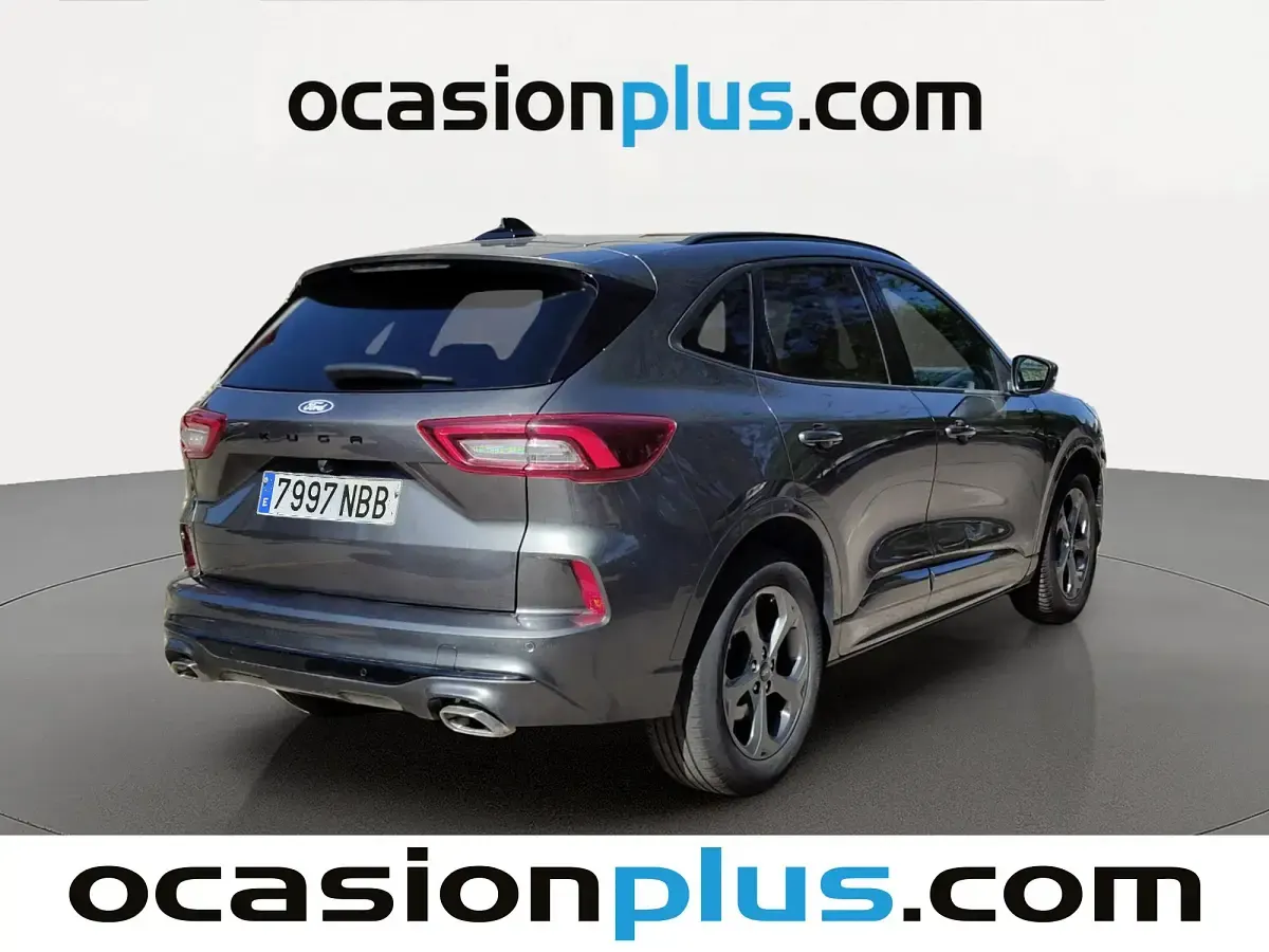 Usado Ford Kuga ST-Line 150 CV (110 kW) 2025 Gris SUV