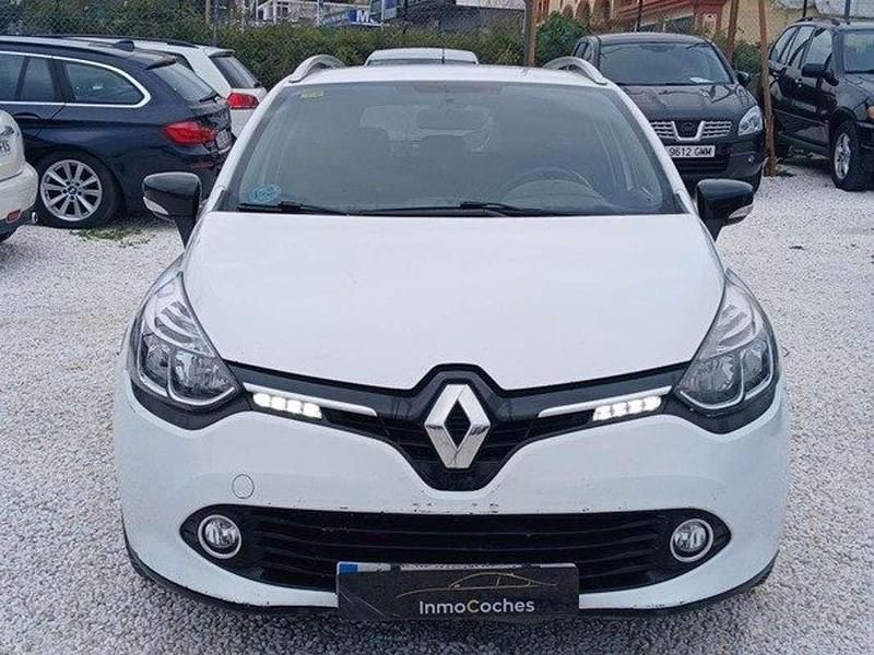 Usado Renault Clio GrandTour LIMITED 90 CV (66 kW) 2016 Blanco Familiar