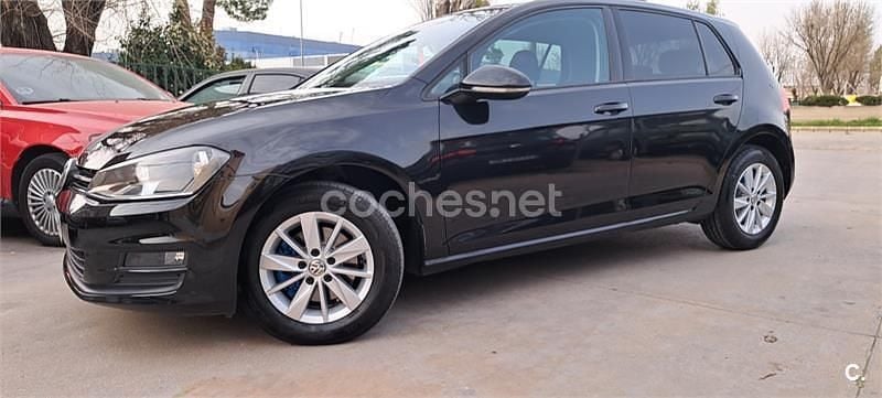 Usado VW Golf VII Business 110 CV (80 kW) 2016 Negro Berlina