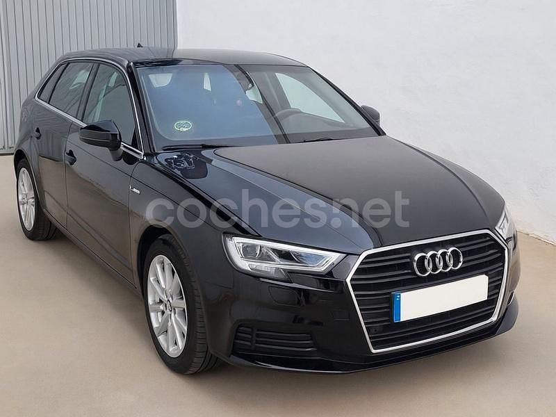 Negro Usado 2018 Audi A3 Berlina | 17.700 € (Precio justo) - Imagen 1/4