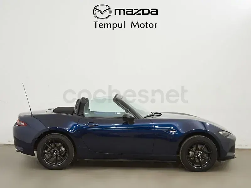 Usado Mazda MX5 132 CV (97 kW) 2022 Azul Descapotable