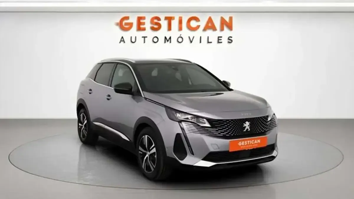 Usado Peugeot 3008 GT 300 CV (220 kW) 2022 Gris SUV