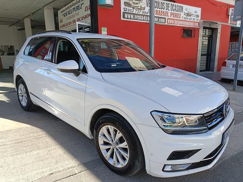 Blanco Usado 2017 VW Tiguan Advance SUV | 18.500 € - Imagen 1/4