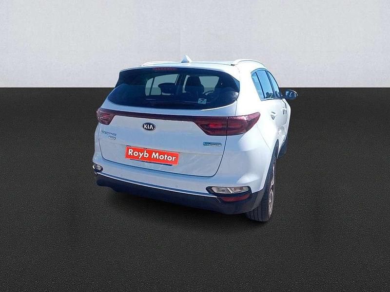 Usado Kia Sportage 136 CV (100 kW) 2022 Blanco SUV