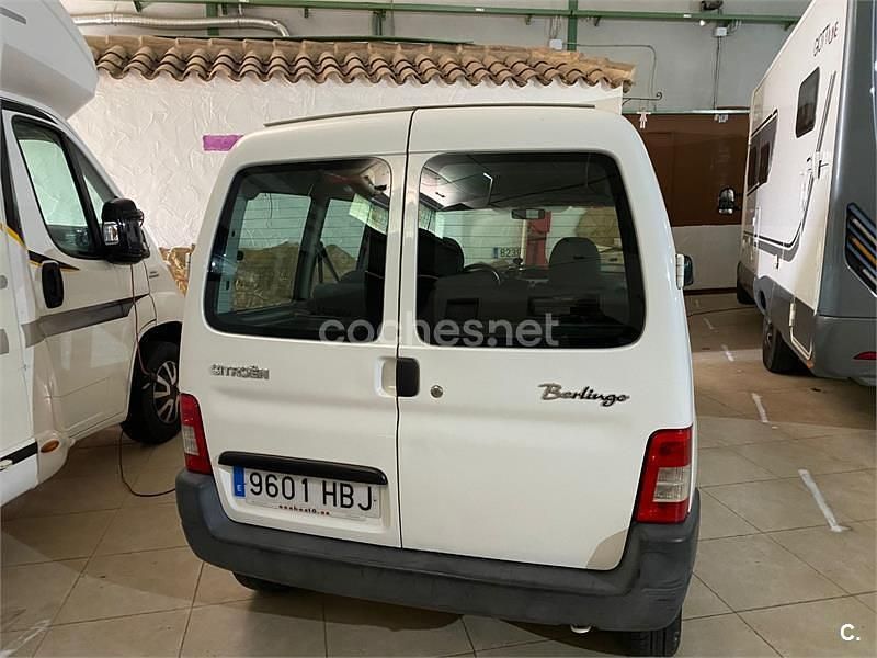 Usado Citroën Berlingo First 75 CV (55 kW) 2011 Gris / plata Monovolumen