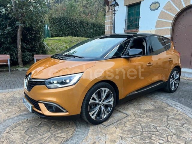 Naranja Usado 2017 Renault Scénic IV Bose Edition Monovolumen | 13.999 € (Precio justo) - Imagen 1/4