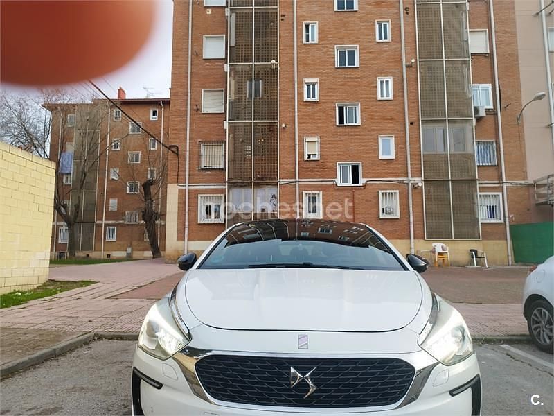 Usado DS Automobiles DS5 Prestige 181 CV (133 kW) 2018 Blanco Utilitario