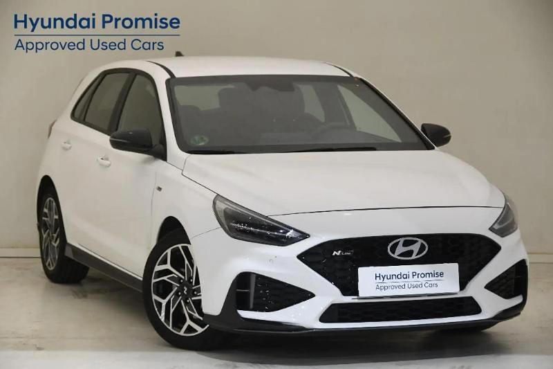 Usado Hyundai i30 N Line 100 CV (73 kW) 2024 Blanco