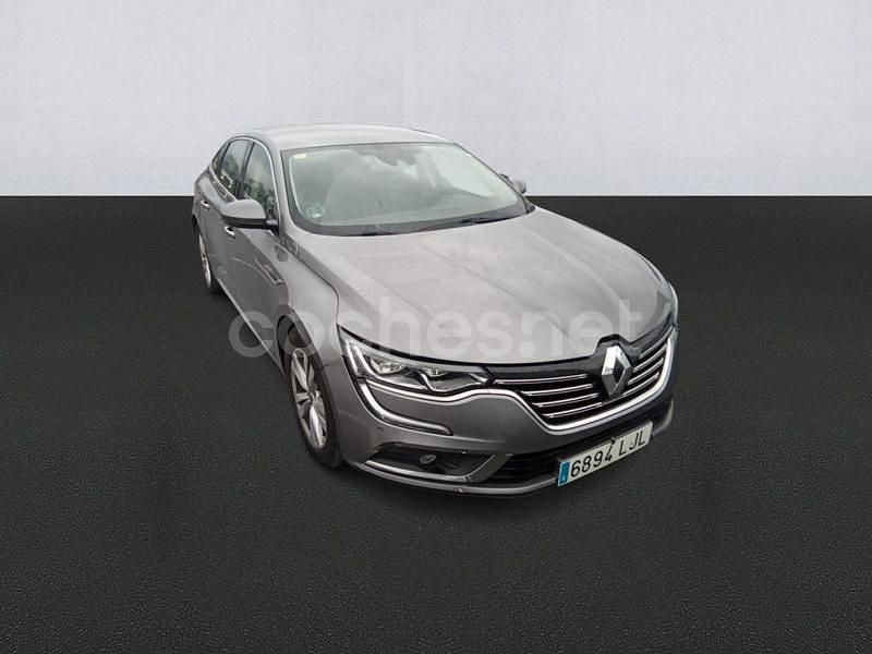 Usado Renault Talisman Zen 160 CV (117 kW) 2020 Gris / plata Berlina