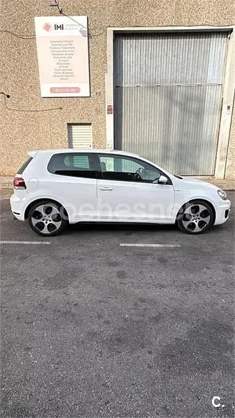 Usado VW Golf VI GTI 210 CV (154 kW) 2010 Blanco Utilitario