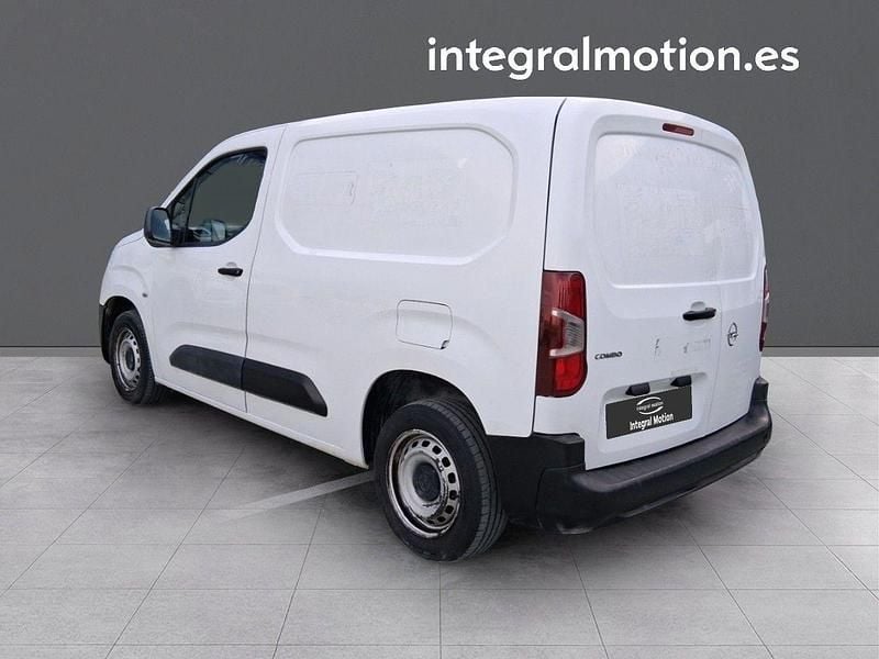Usado Opel Combo S 76 CV (55 kW) 2020 Blanco Van