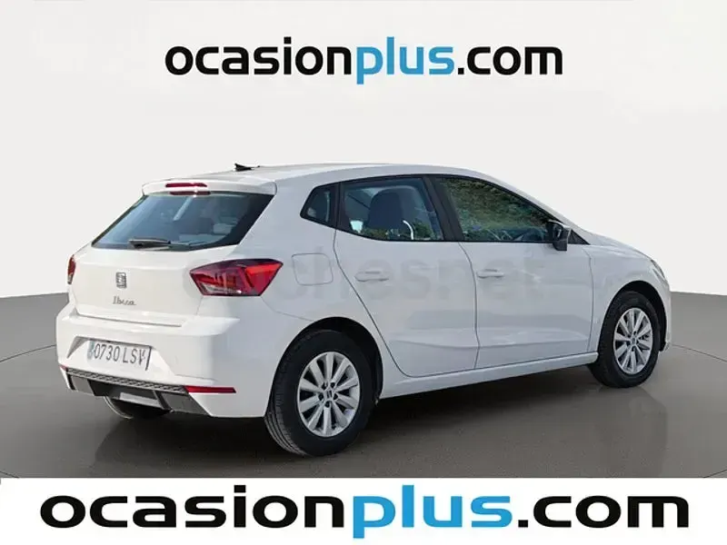 Usado Seat Ibiza Style Plus 90 CV (66 kW) 2021 Blanco Utilitario
