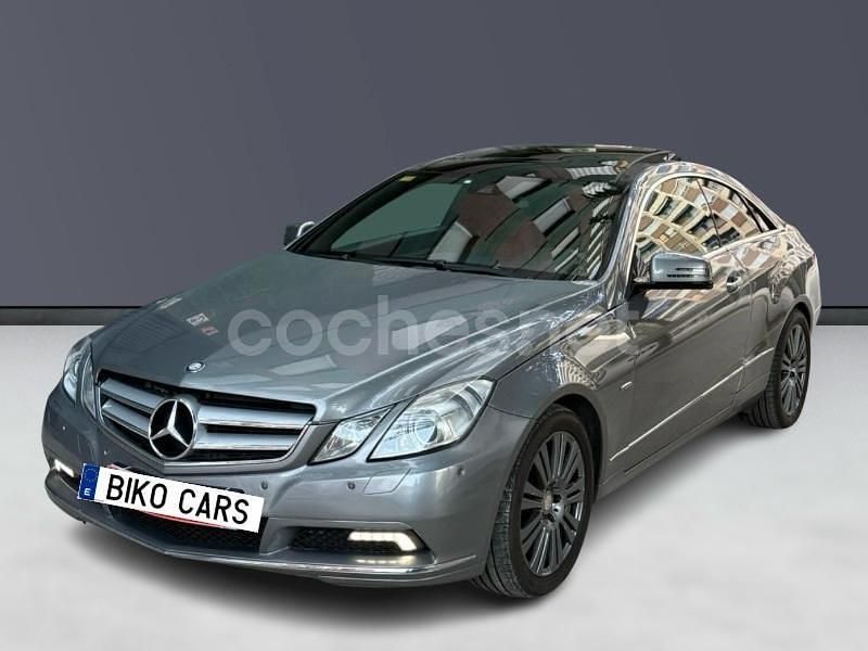 Gris / plata Usado 2011 Mercedes E350 Elegance Coupe | 7999 € (Precio justo) - Imagen 1/4