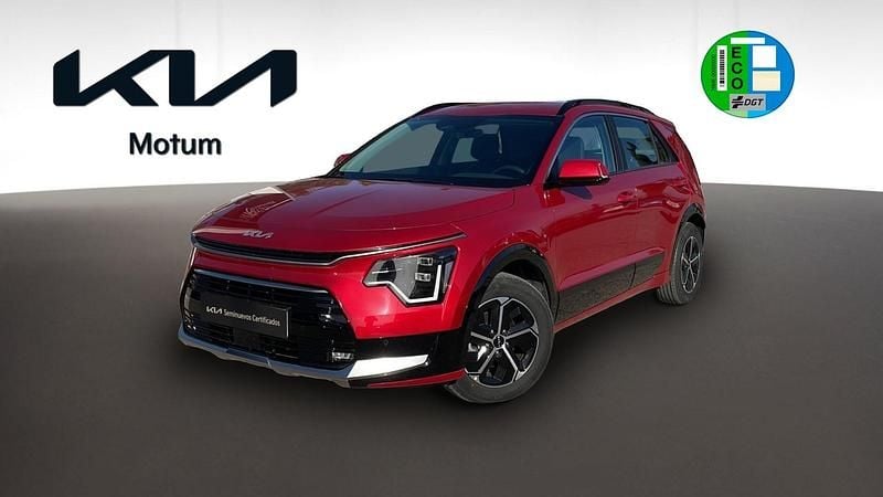 (cr5) runway red Usado 2024 Kia Niro SUV | 28.450 € (Caro) - Imagen 1/4