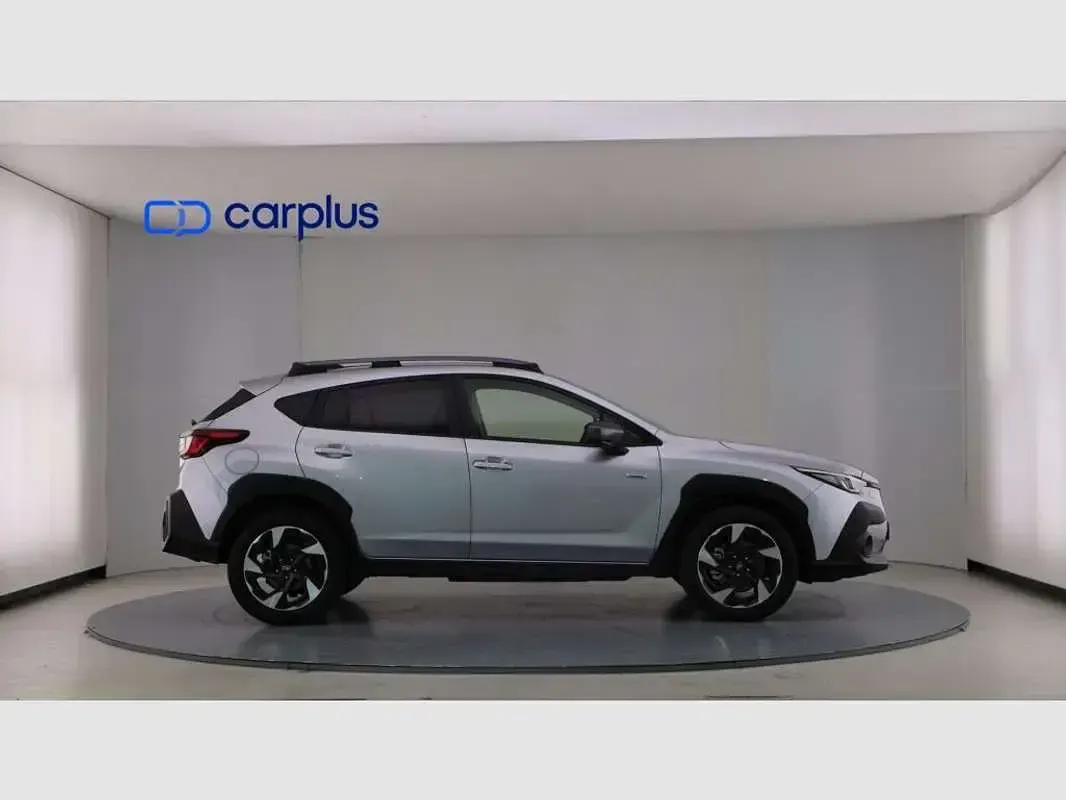 Usado Subaru Crosstrek 136 CV (100 kW) 2024 Plateado SUV