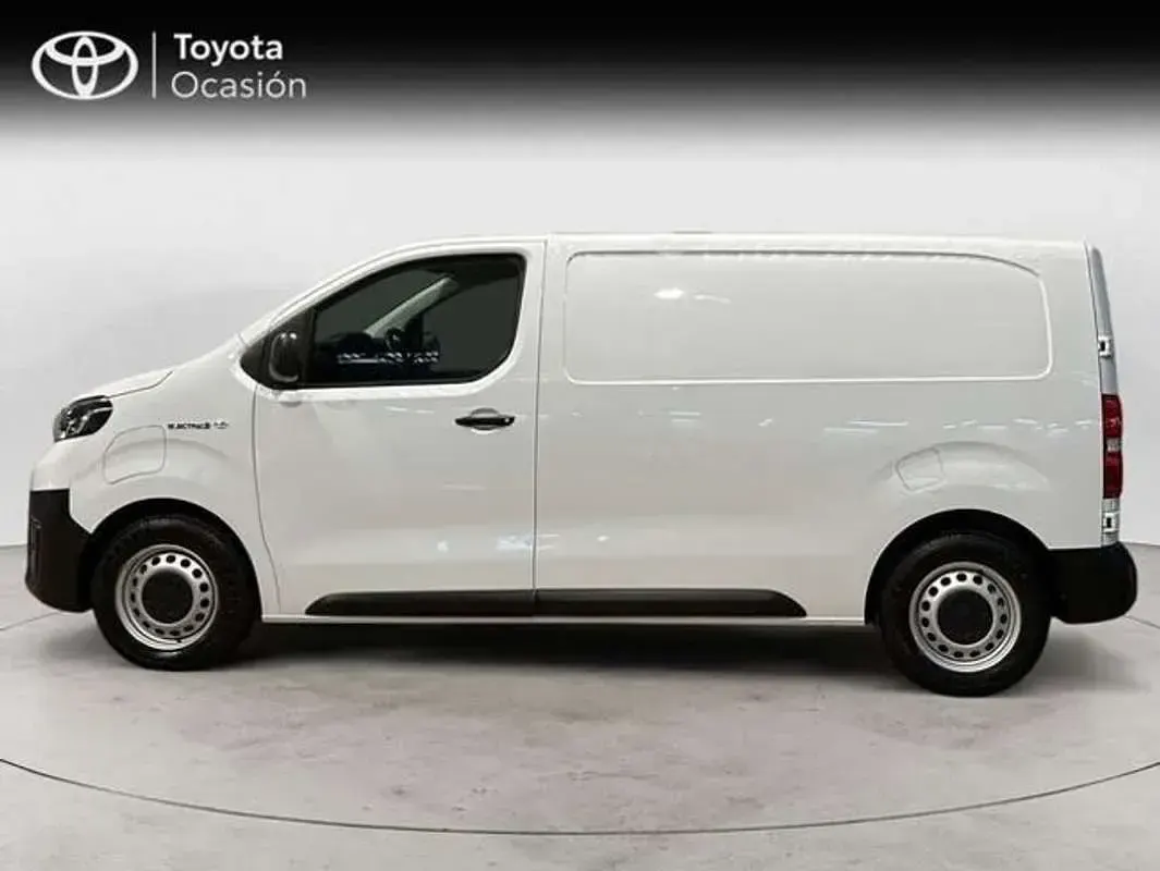 Usado Toyota Proace 100 kW (136 CV) 2024 Blanco Monovolumen