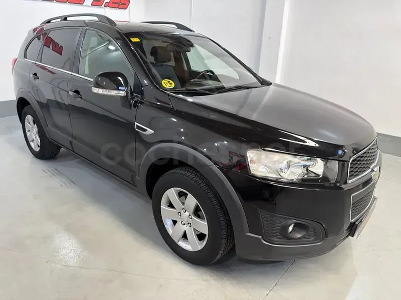 Usado Chevrolet Captiva LT 163 CV (119 kW) 2013 Negro SUV