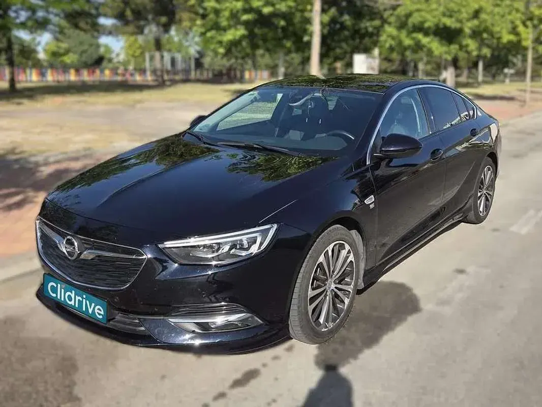 Usado Opel Insignia Innovation 136 CV (100 kW) 2020 Azul Berlina