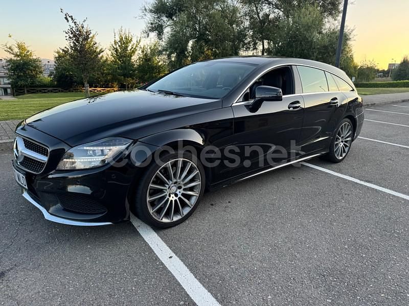 Negro Usado 2017 Mercedes CLS350 Shooting Brake Familiar | 26.250 € - Imagen 1/4