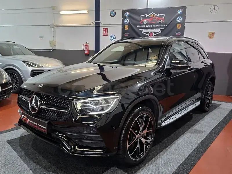 Usado Mercedes GLC300e 306 CV (225 kW) 2021 Negro SUV